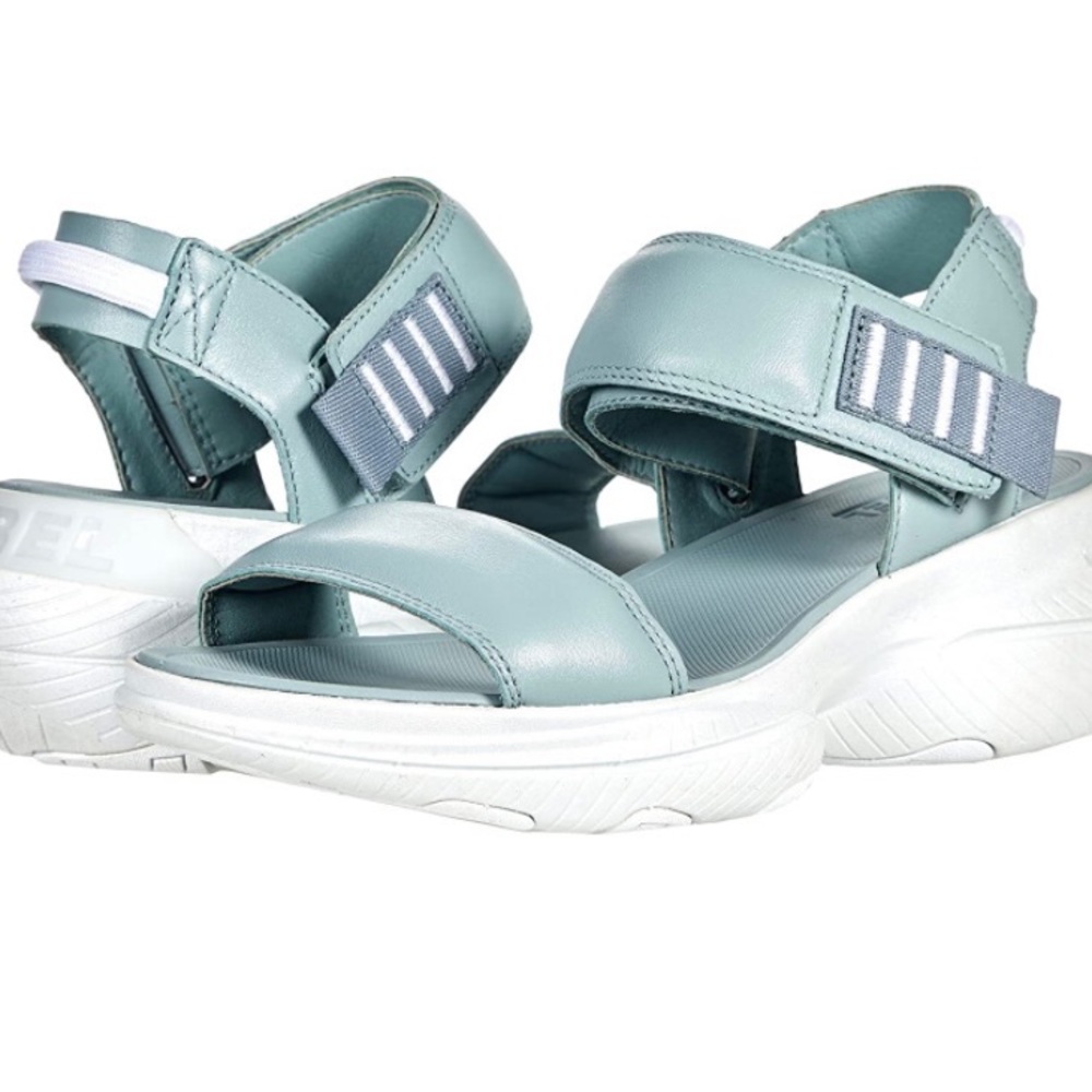 Sorel explorer blitz stripe sandal size 8.5